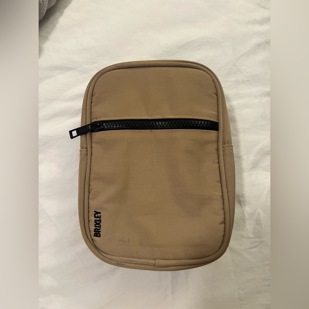 Medium Brixley Crossbody Bag